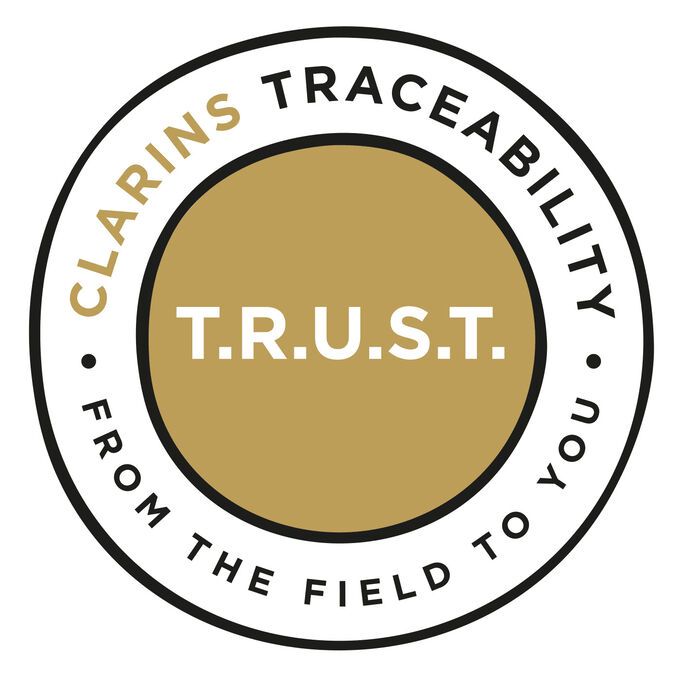 Logo of the Clarins T.R.U.S.T label designed to emphasize the traceability of its products and ingredients